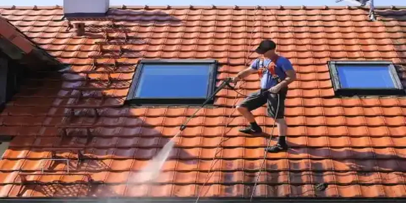 démoussage et nettoyage haute pression de toiture à St Genix Les Villages